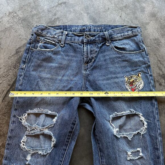 Size 26 - Articles Of Society Women's Distressed Jeans Dark Wash Patches - Picture 5 of 16